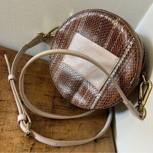 Lori Goldstein Round Canteen Style Leather Crossbody Purse Boho Preppy Hippie 7"